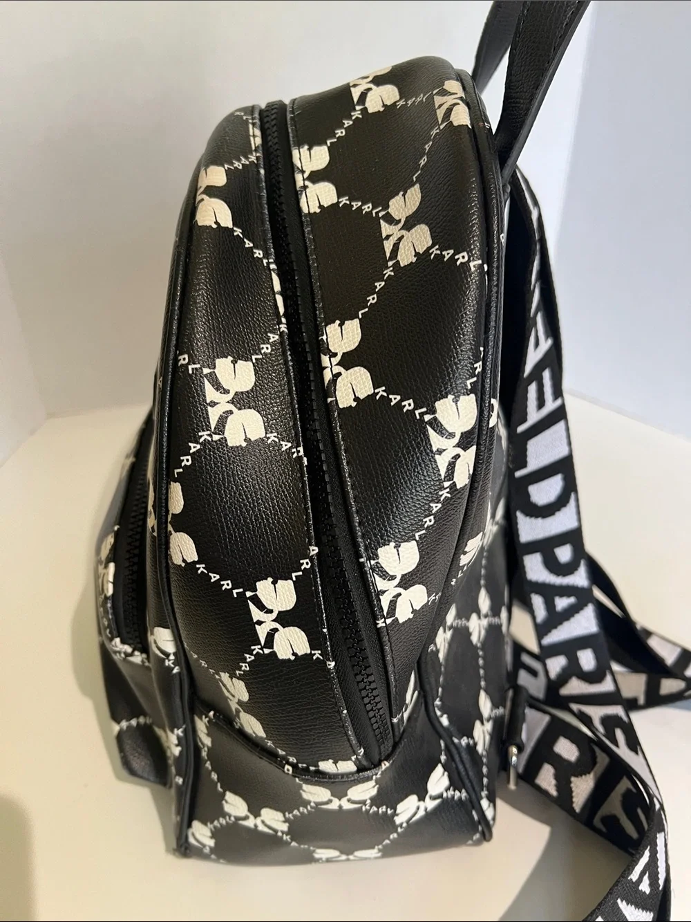 Karl Lagerfeld Khloe Backpack